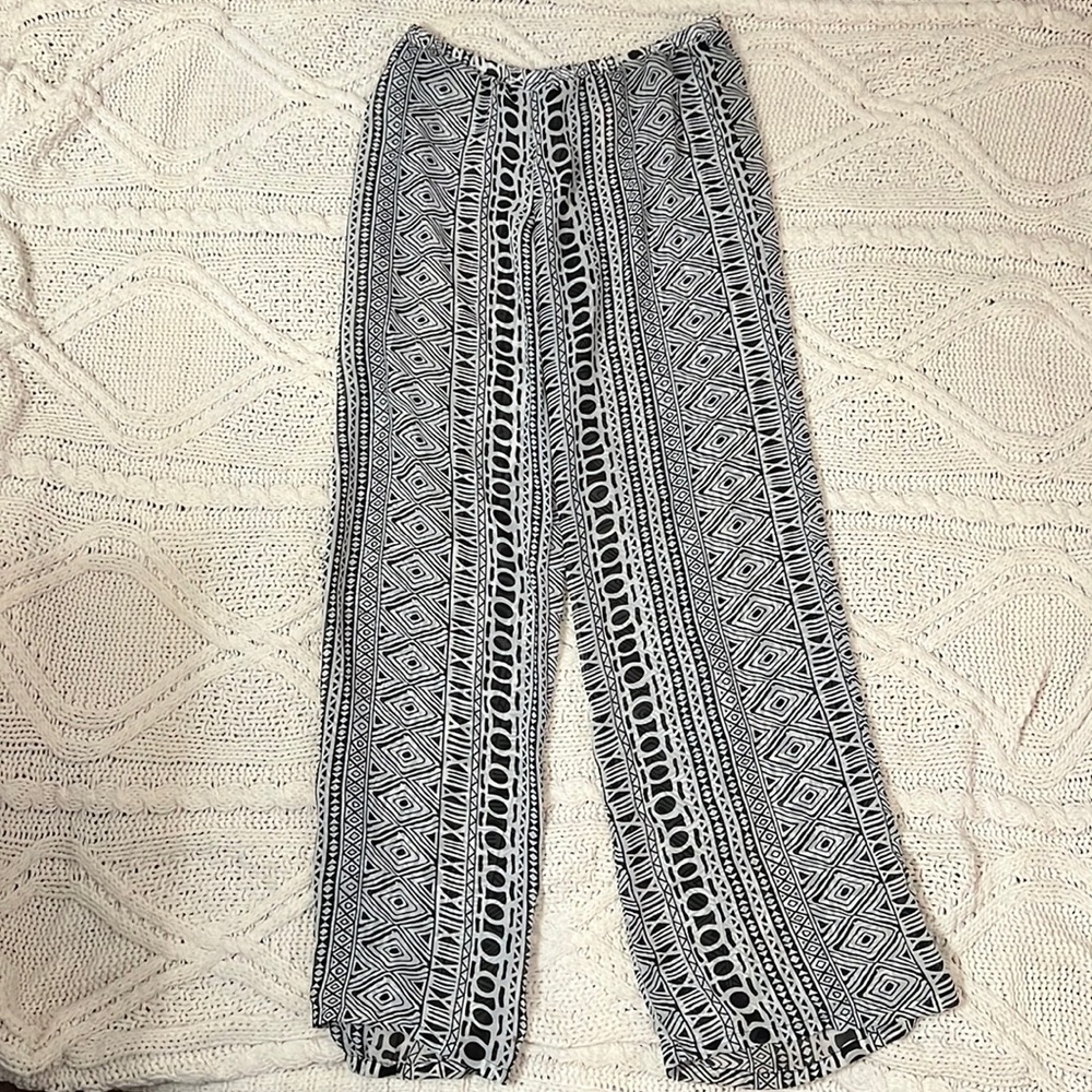 Black and White Patterned Swim Pant Cover Up